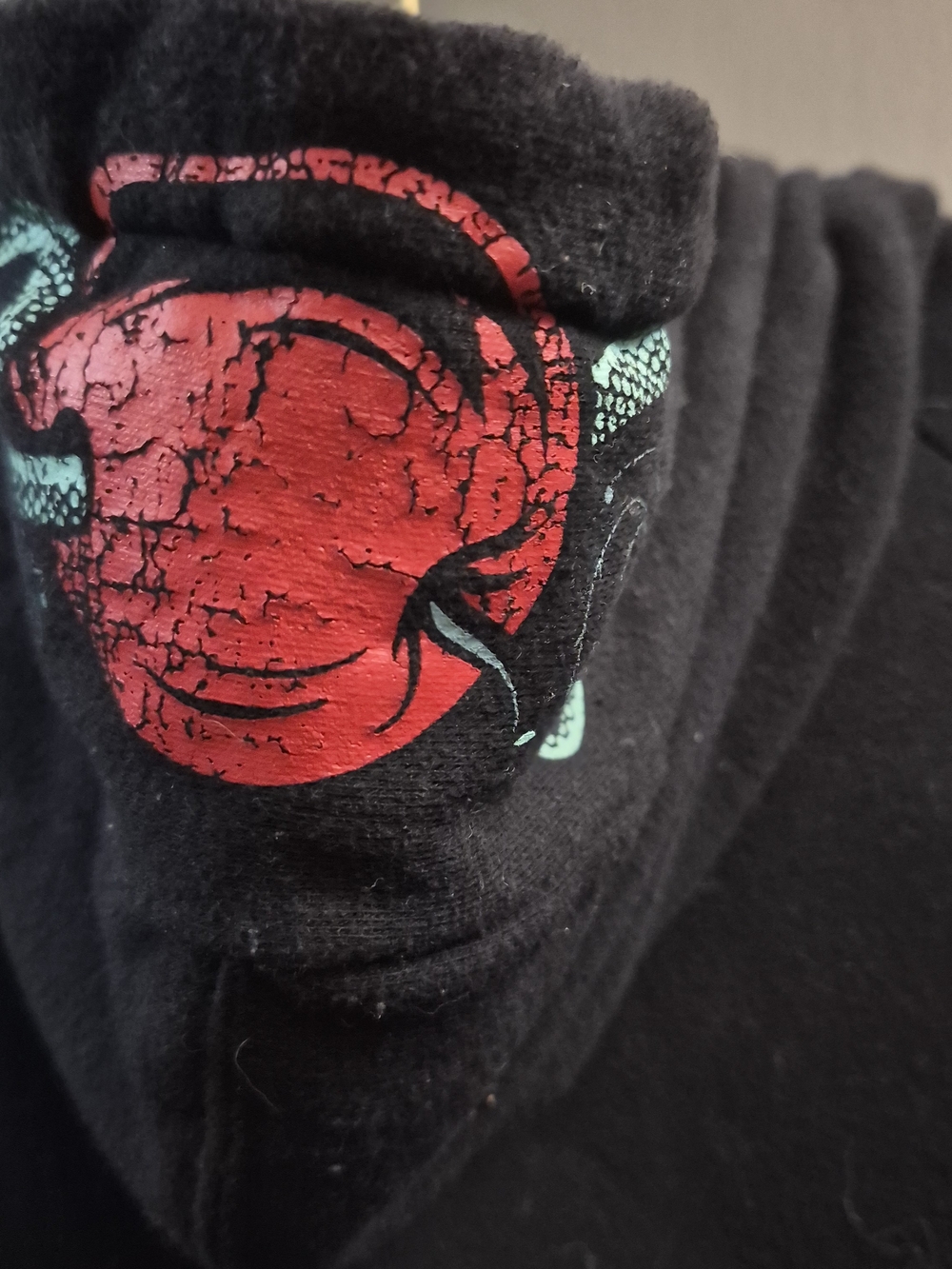 Disney Black Zip Hoodie with Green & Red Poison Apple Skull Sleeve Prints - Picture 5 of 6